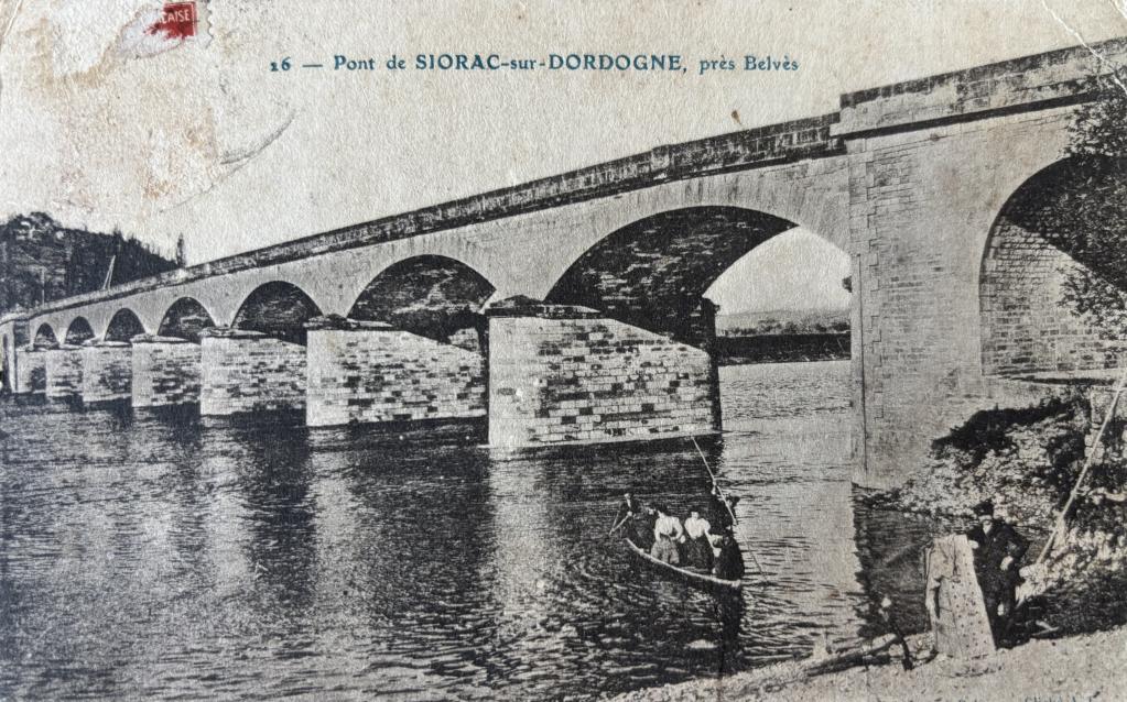 Carte postale ancienne du pont de Siorac